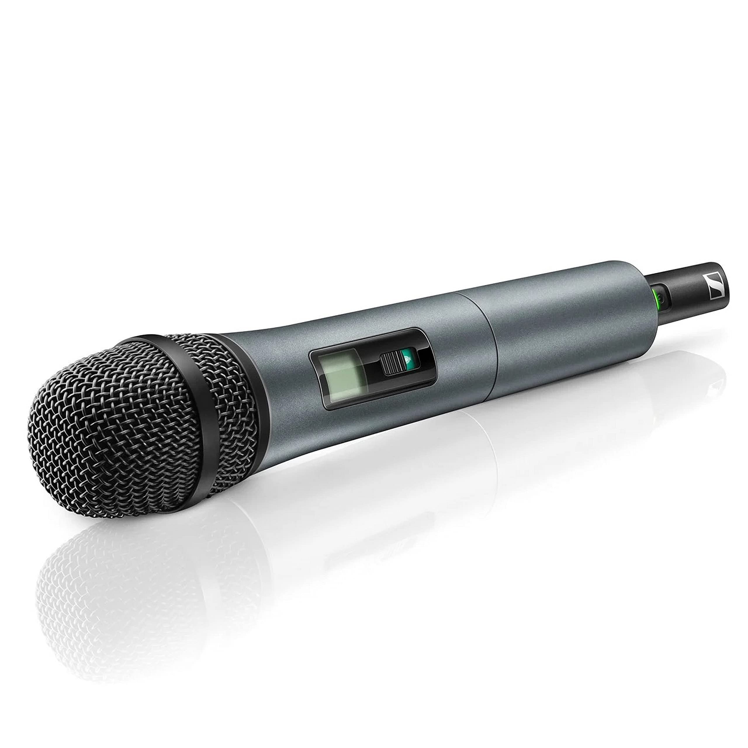 Pro Plus Pro-898 Wired Microphone Tuned for vocals built to perform