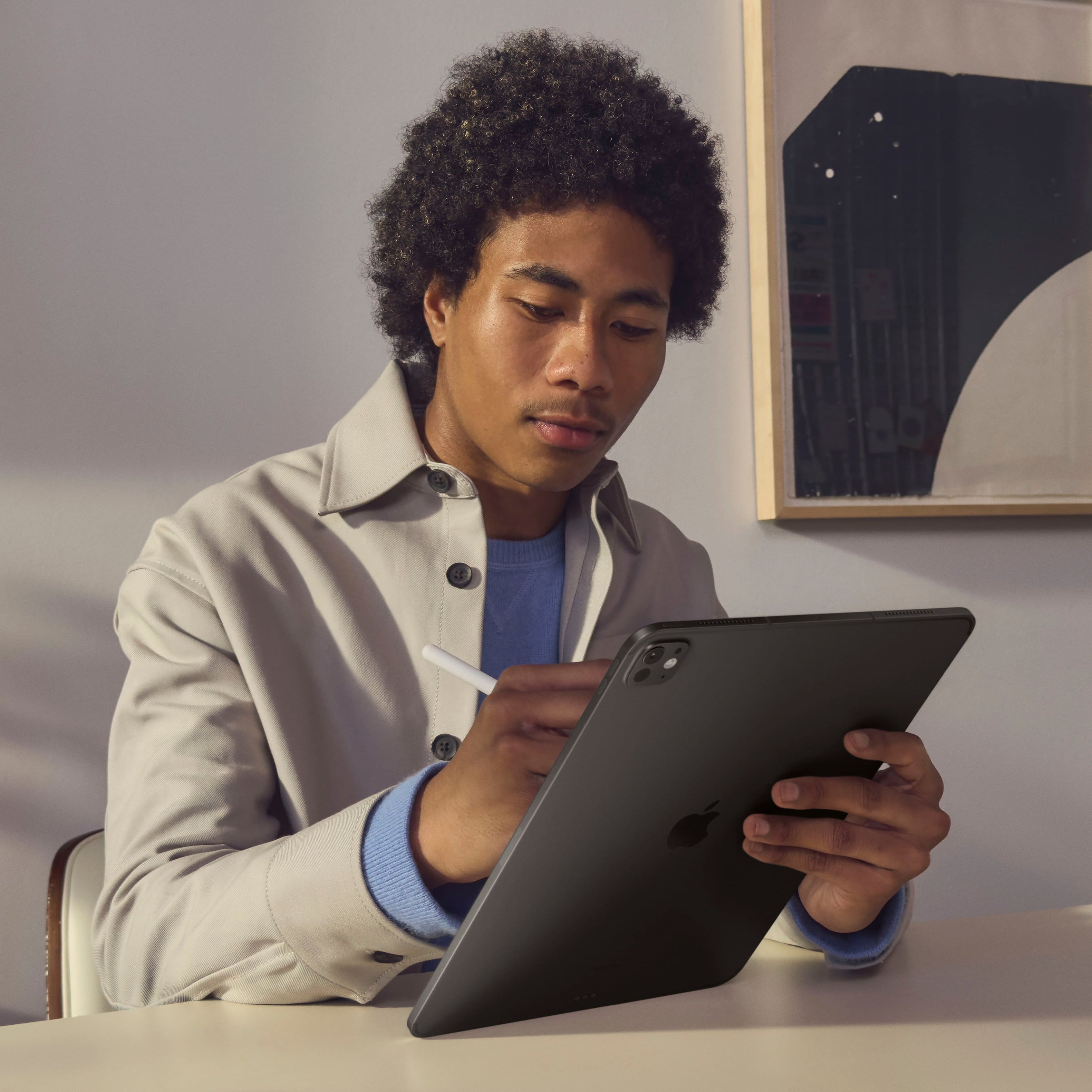 Hi-Shield HD MATTE ຟີມແກ້ວໃສກັນຮອຍ ສຳລັບ iPad Pro 13-inch M4